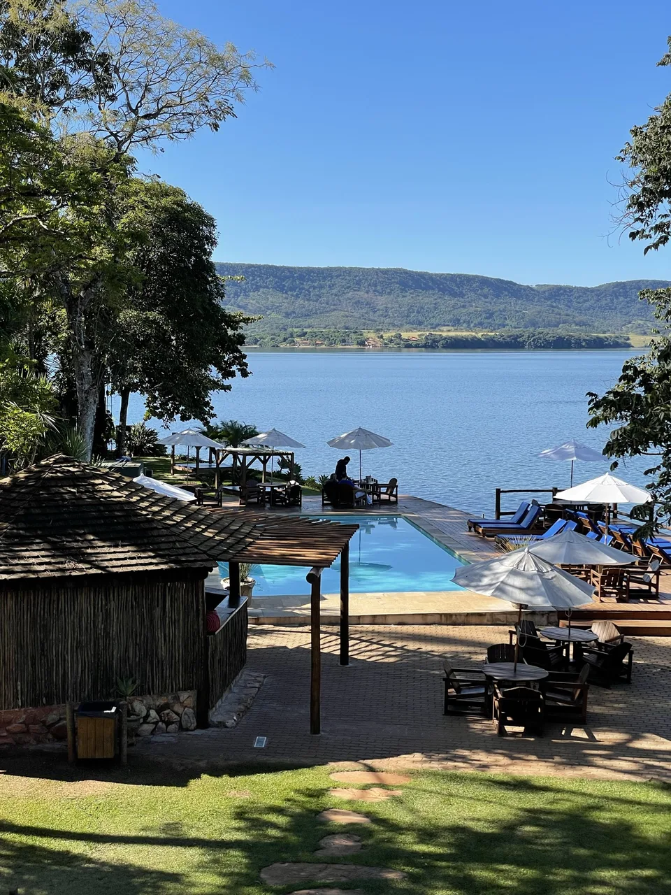 Piscina e áreas de descanso — foto 4